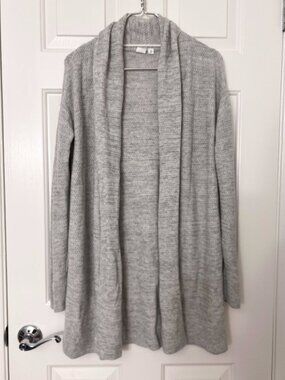 NEW $109 GAP Fine Merino Wool Blend Thick Long Sweater Cardigan XS Gray